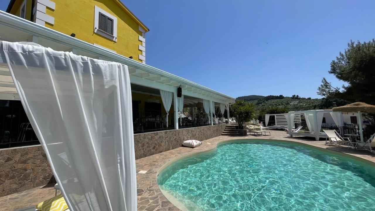Borgo Del Nespolo Bed and Breakfast Peschici Exteriör bild