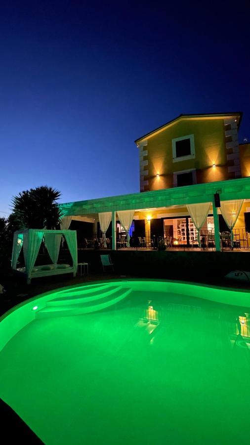 Borgo Del Nespolo Bed and Breakfast Peschici Exteriör bild