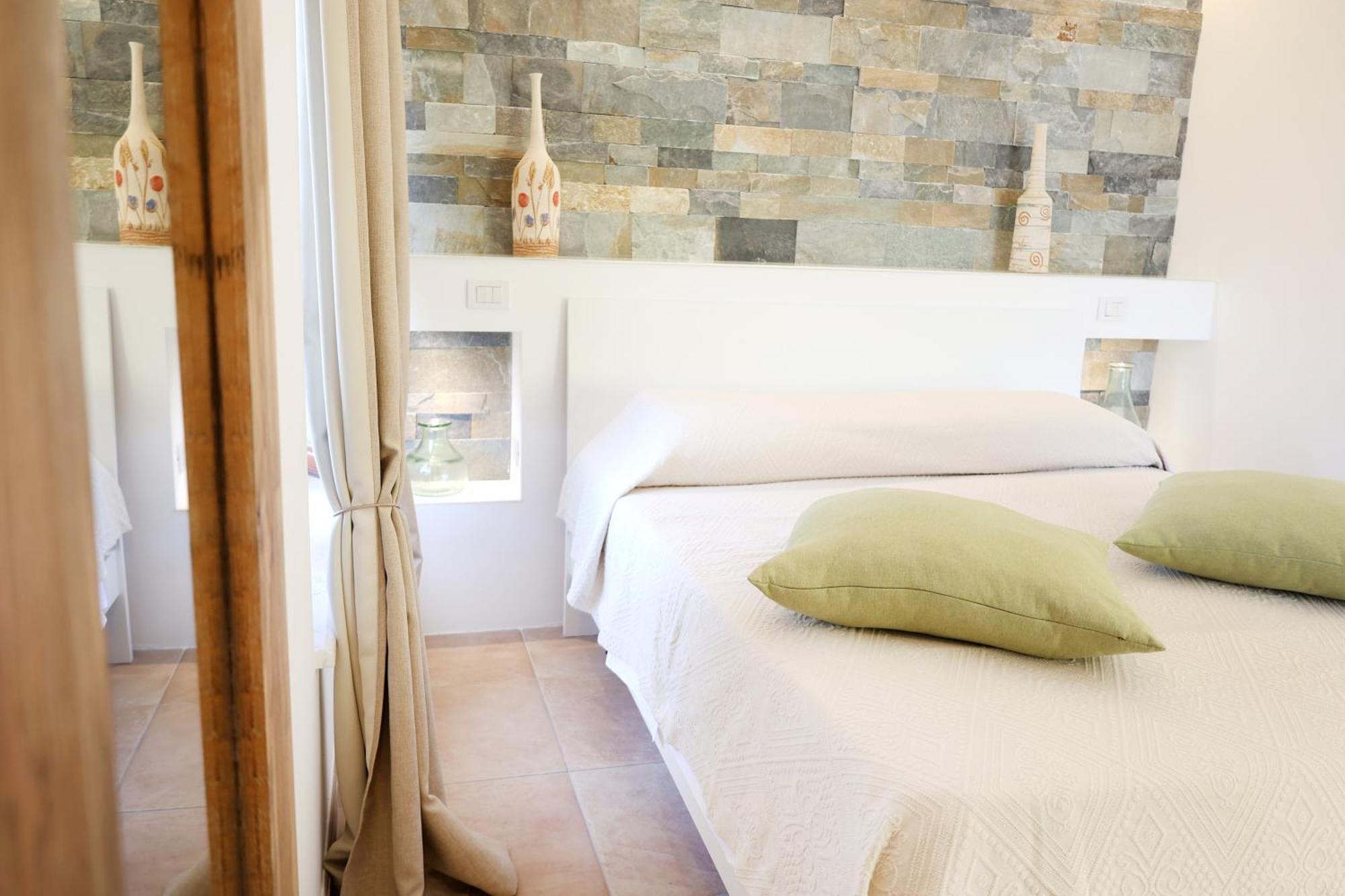 Borgo Del Nespolo Bed and Breakfast Peschici Exteriör bild